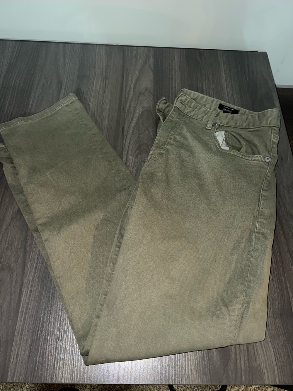 Men's Olive Straight-Fit Chino Pants